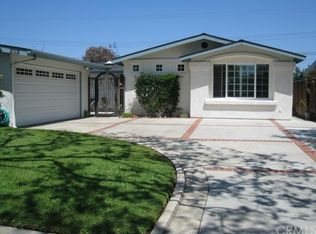 2112 Raleigh Ave, Costa Mesa, CA 92627