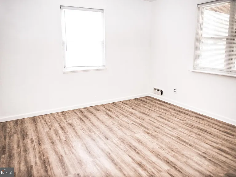521 Warren Rd #2 — Photo 11
