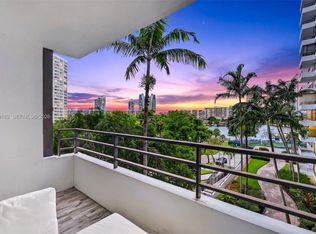 500 Three Islands Blvd APT 201, Hallandale, FL 33009