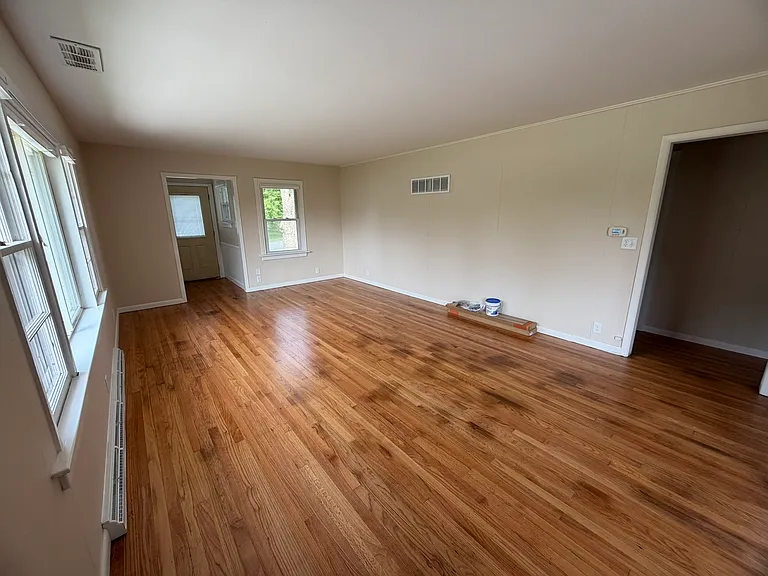 104 Market St — Photo 14