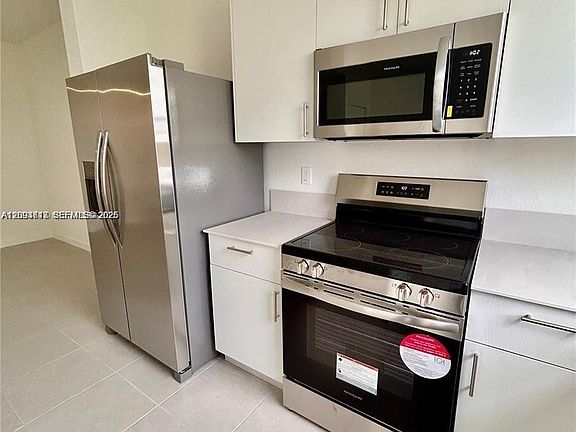 5th image of 35774 SW 178th Ct