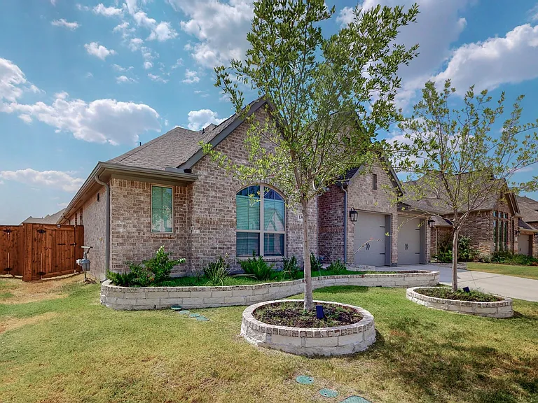 1303 Buttermere St — Photo 81