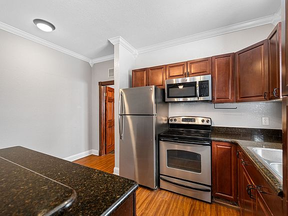 5th image of 705 W Bay St #703-1/2-1
