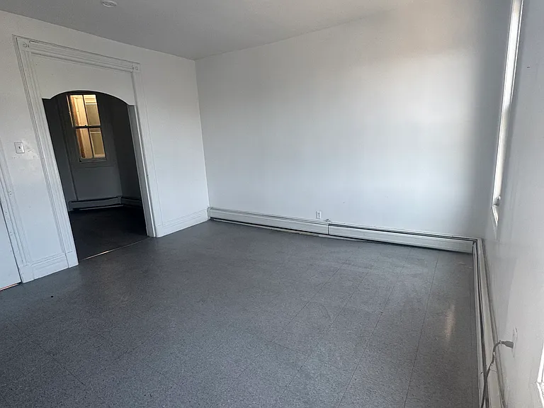 718 Grand St #3 — Photo 17