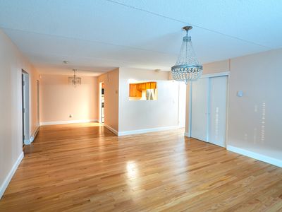 28 Faxon St APT 10, Stoughton, MA, 02072