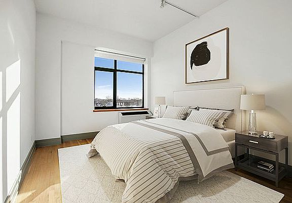 5th image of 125 Court St APT 4NL