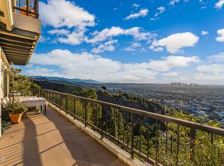 1746 Crisler Way, Los Angeles, CA 90069