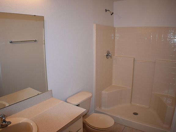 4th image of 5841 Mariposa Cove Ln