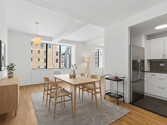 3rd image of 30 E 76th St APT 10C