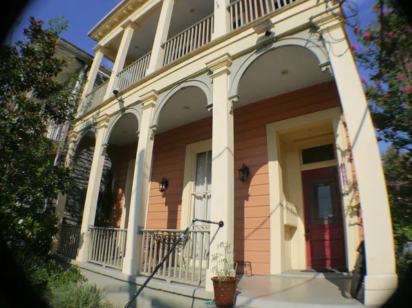 1604 Carondelet St, New Orleans, LA 70130