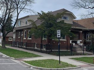 1100 N Menard Ave, Chicago, IL 60651