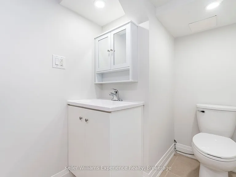 65 Drury Ln — Photo 22