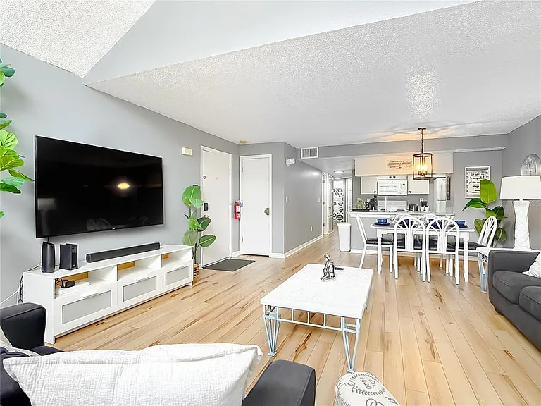 2753 N Poinciana Blvd #37 — Photo 7