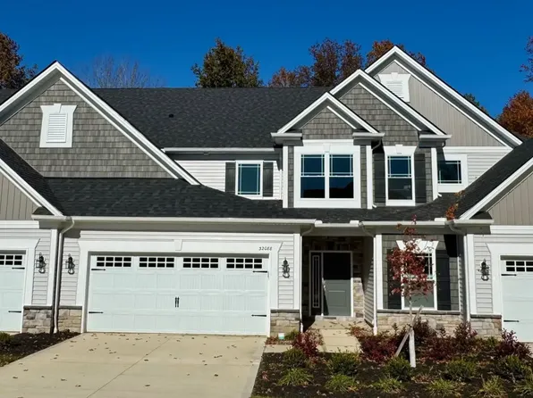 32088 Tuscan Ln, Avon Lake, OH 44012