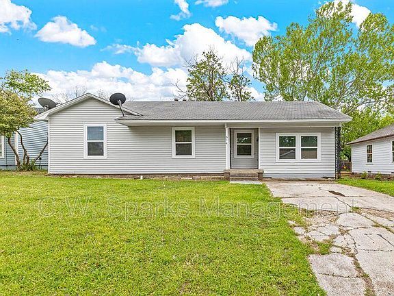 2nd image of 614 Morris Dr
