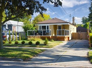 109 NE Darlingside Dr, Toronto, ON M1E 3P4