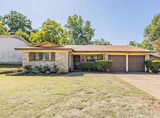 1112 Paula Dr, Arlington, TX 76012