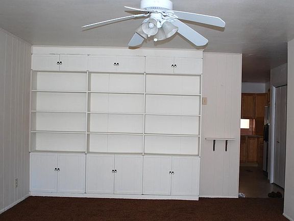 3rd image of 105 Shirlane Pl