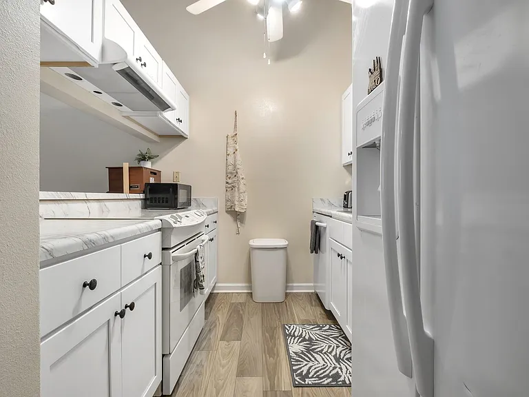 2203 Sandpiper St — Photo 8