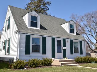 2500 Grove Ave, Racine, WI 53405