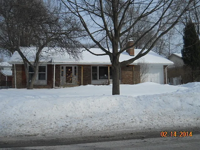 219 S Harvard Ave photo 1