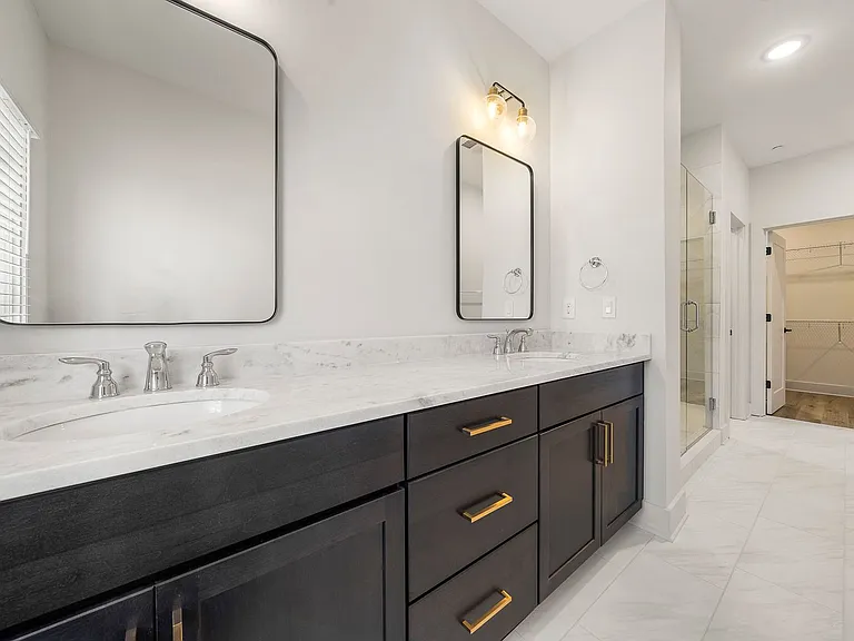 Cedar Walk Townhomes — Photo 37