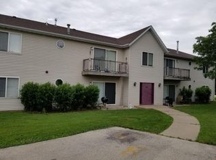 5509 Andrews Dr APT 5, Roscoe, IL 61073