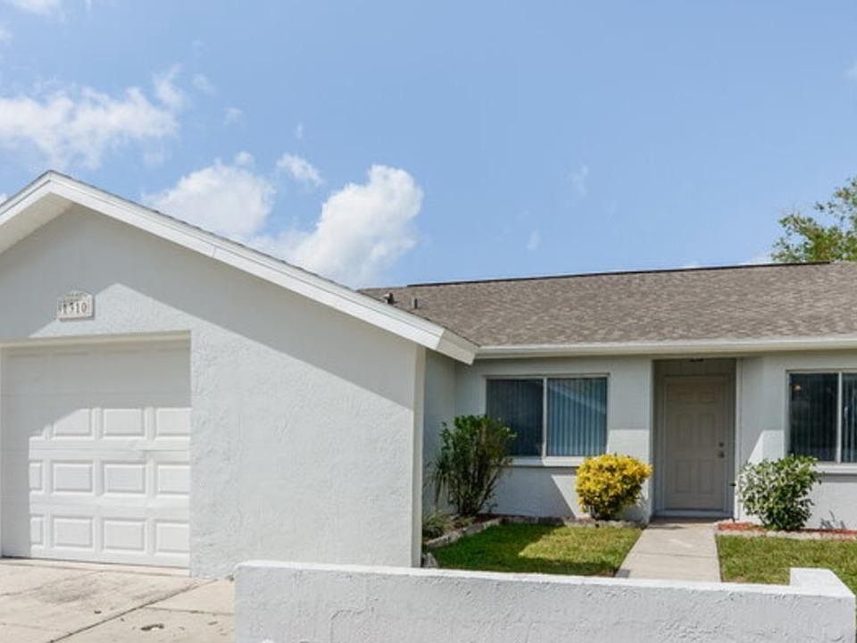 1st image of 1300 Coolmont Dr