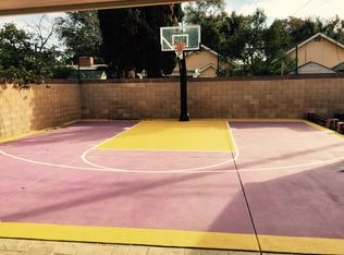 3066 Easy Ave, Long Beach, CA 90810