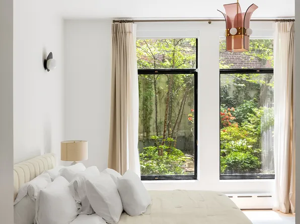 134 Charles Street image 8 of 9