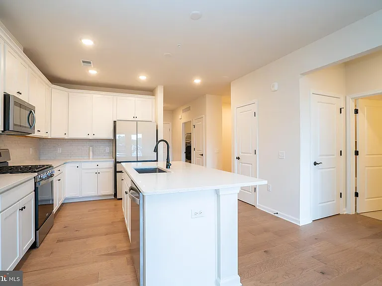 1 Culvert Dr #311 — Photo 7