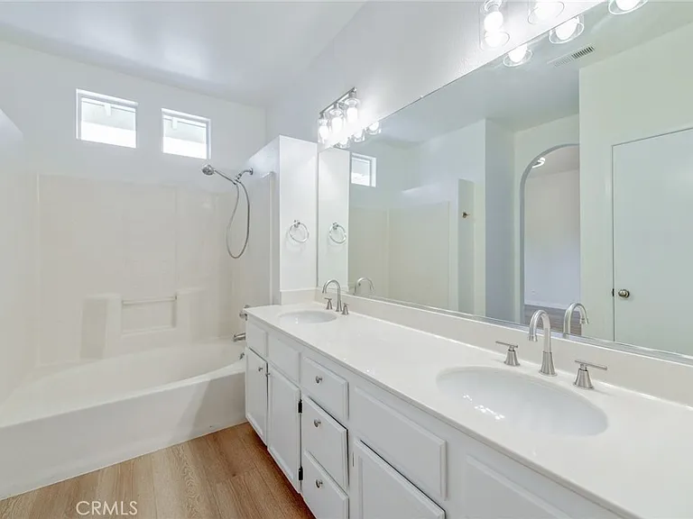 35 Coronado Cay Ln — Photo 13
