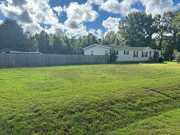 3rd image of 14 Riva Ridge Ln