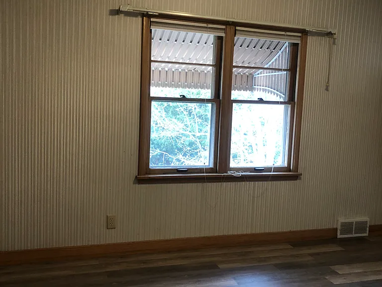 314 W Bridge St #1 — Photo 14