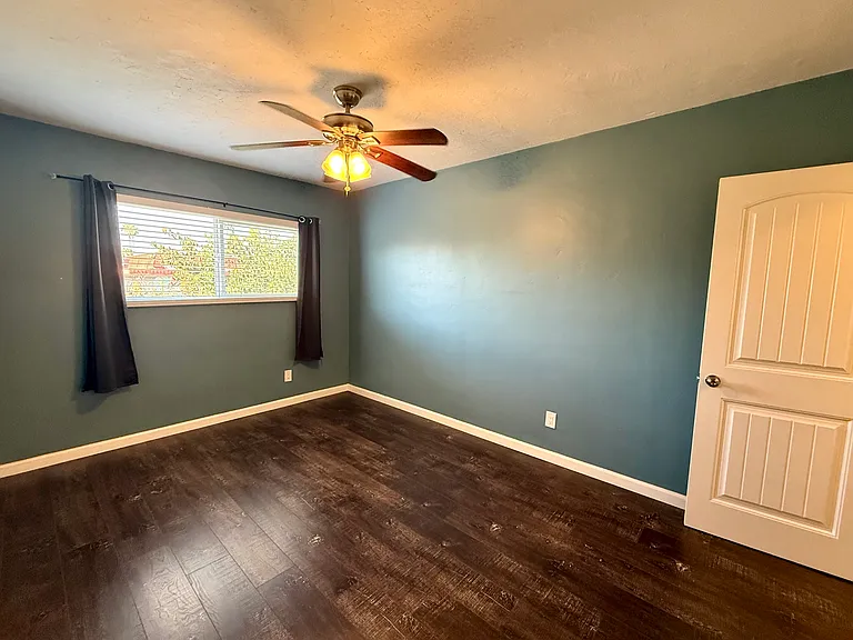 4262 Wilson Ave #13 — Photo 5