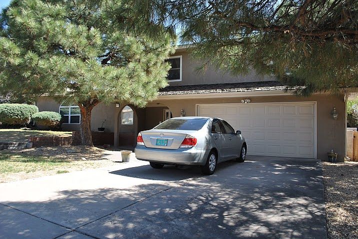 1st image of 12420 Chelwood Pl NE