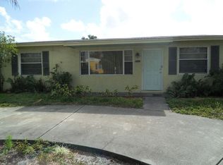 2722 Thomas St, Hollywood, FL 33020