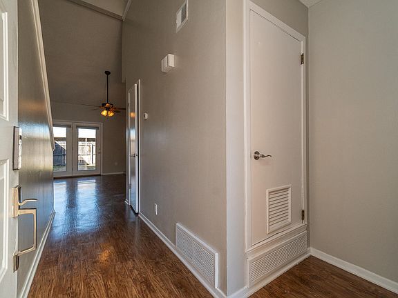 4th image of 4541 Bermuda Dr
