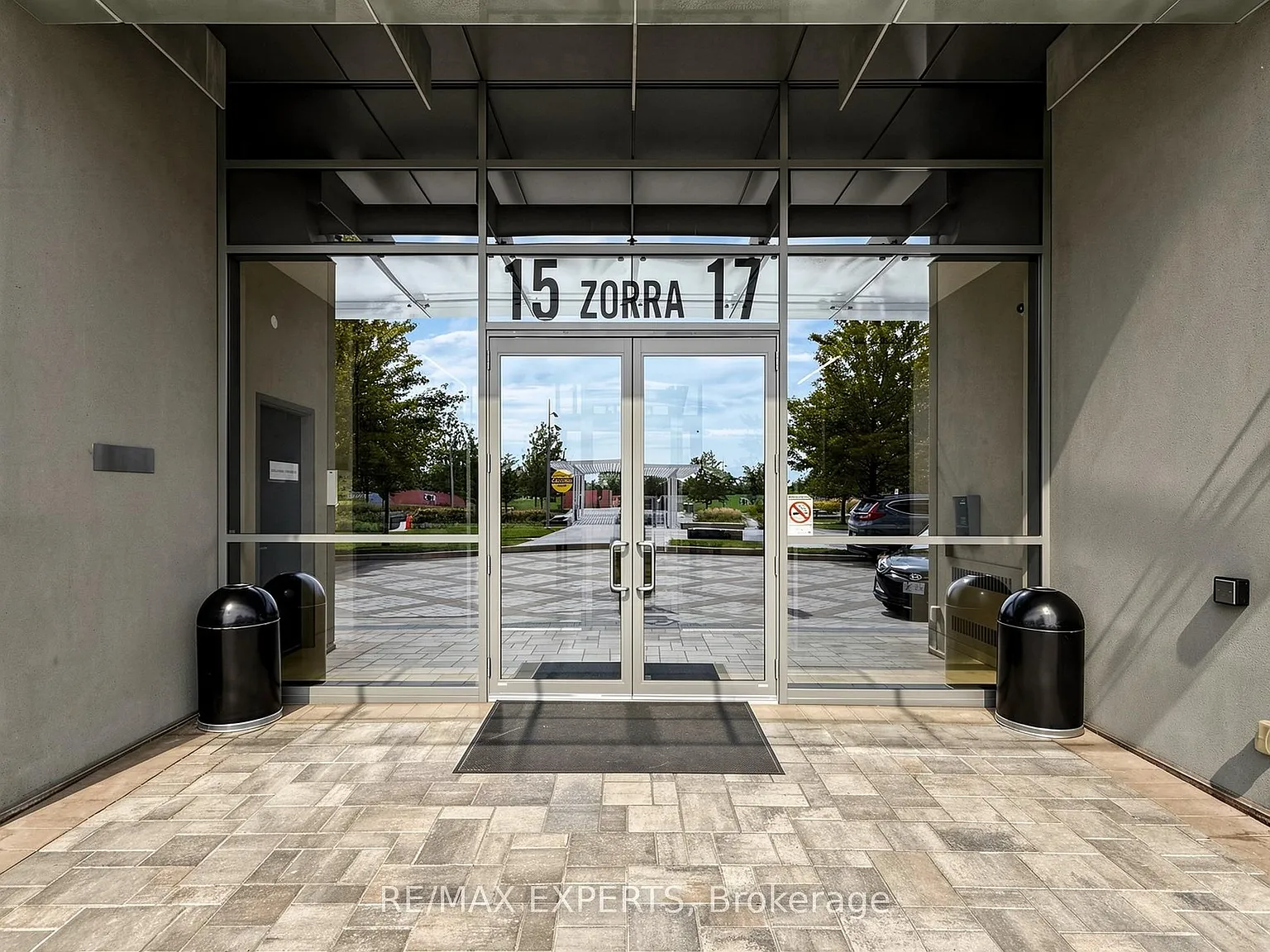 2 bed, $2,600 — Photo 2