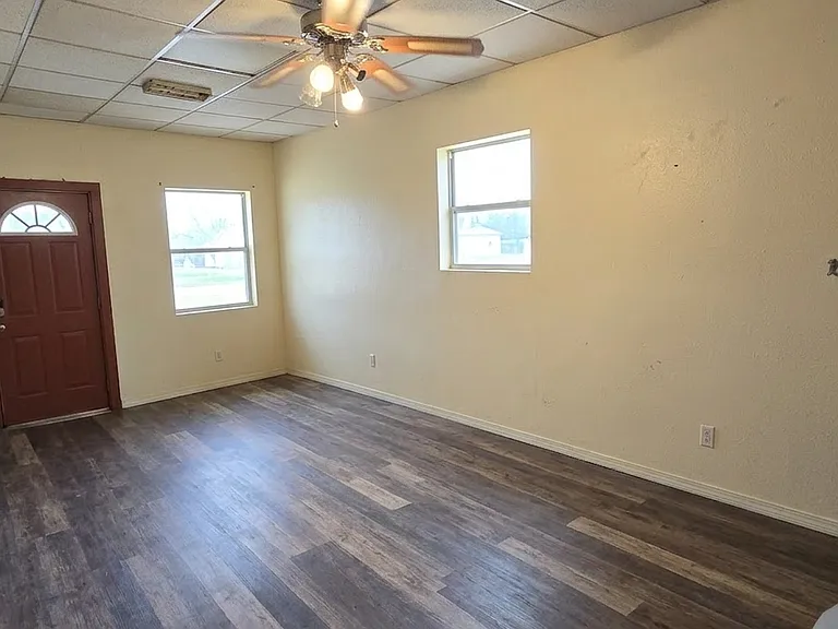 211 Ariola Ave — Photo 17