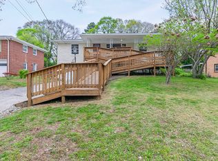 2699 Lincoln Ct NW, Atlanta, GA 30318
