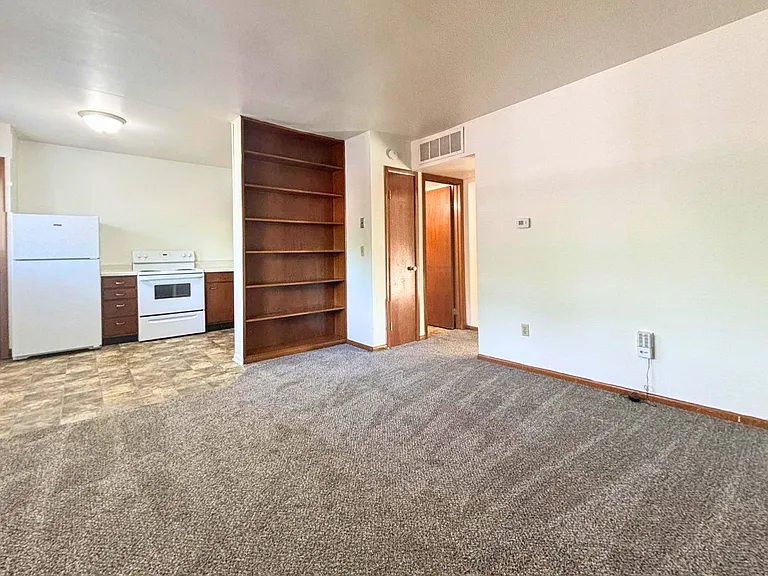 Meadow Park Apartments | Specials Available — Photo 21