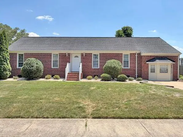 1024 Weeping Willow Dr, Chesapeake, VA 23322