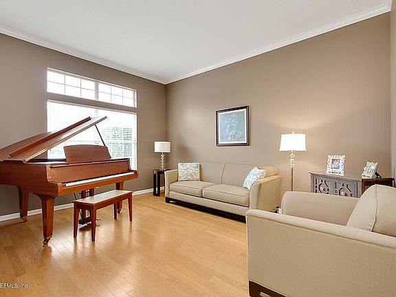 3rd image of 4412 Summer Haven Blvd S