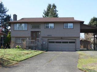 12275 Blue Ridge Dr, Oregon City, OR 97045