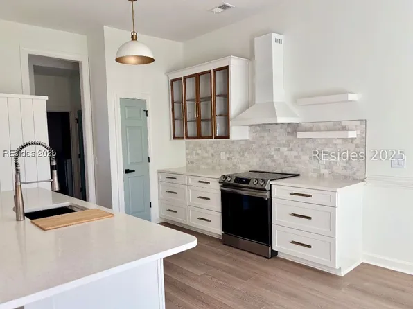 124 Muirfield Dr, Okatie, SC 29909