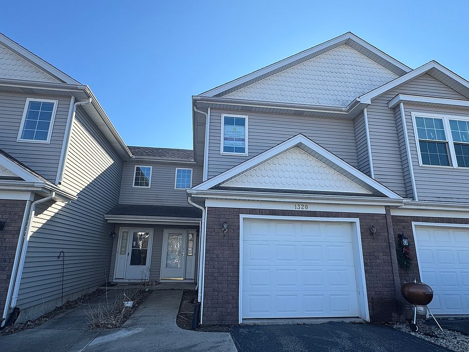 1st image of 1320 E Arnold St #1320