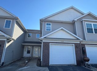 1320 E Arnold St #1320, Sandwich, IL 60548