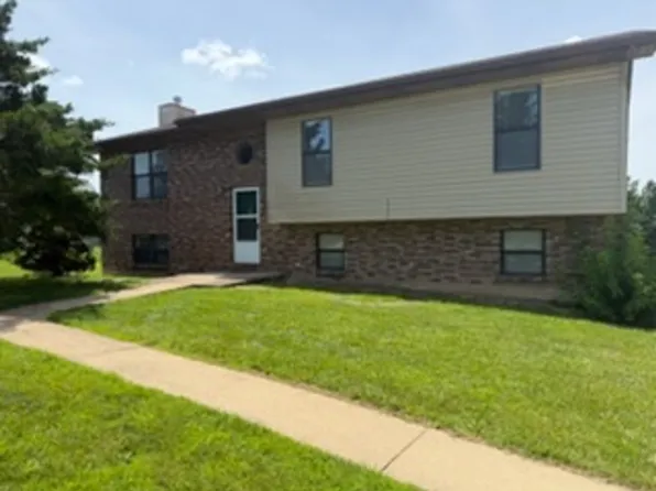 20380 Simmons Rd, Waynesville, MO 65583