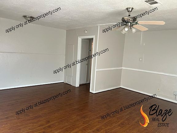 3rd image of 1407 S Western St